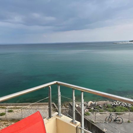 Appartement Cosy Les Pieds Dans L'Eau, Vue Mer Exceptionnelle Crozon Eksteriør billede
